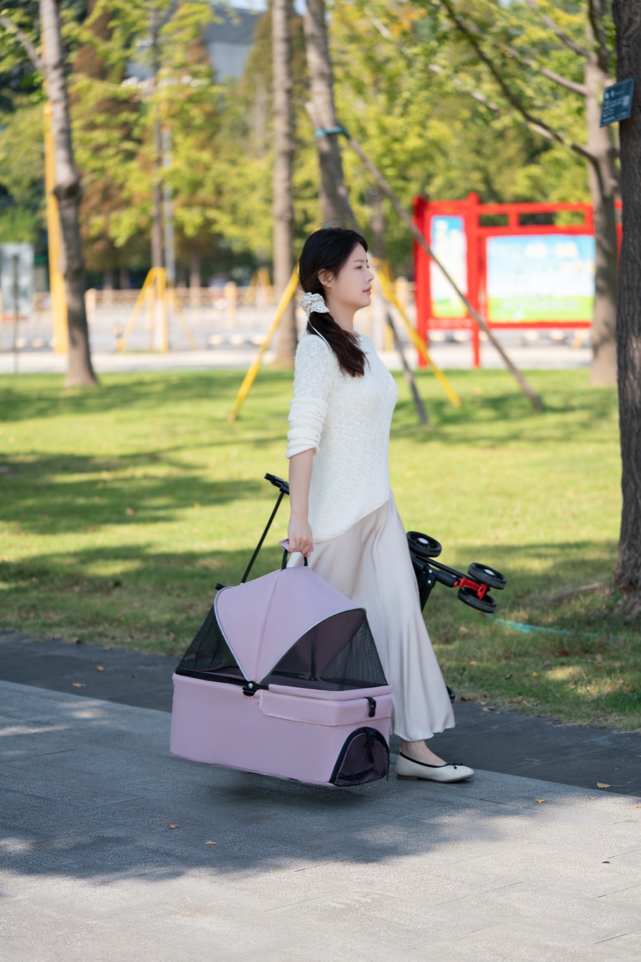 Pink detachable pet carrier and stroller